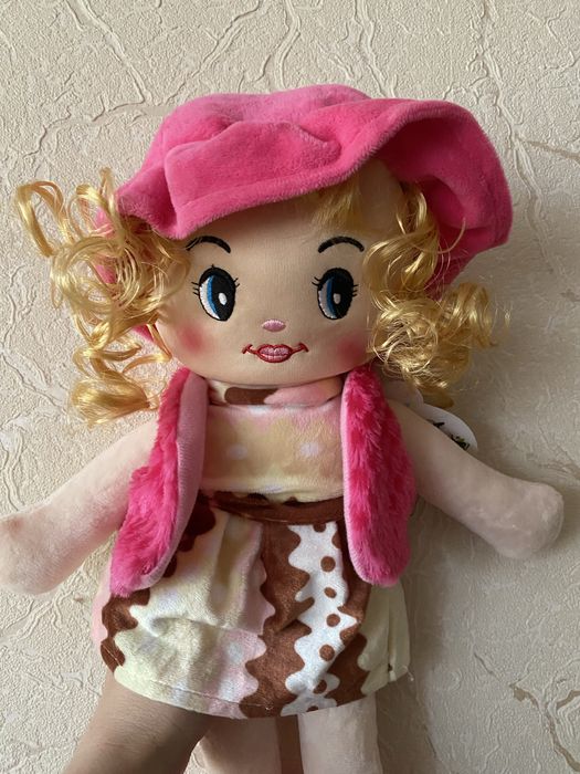 Іграшка лялька мяка