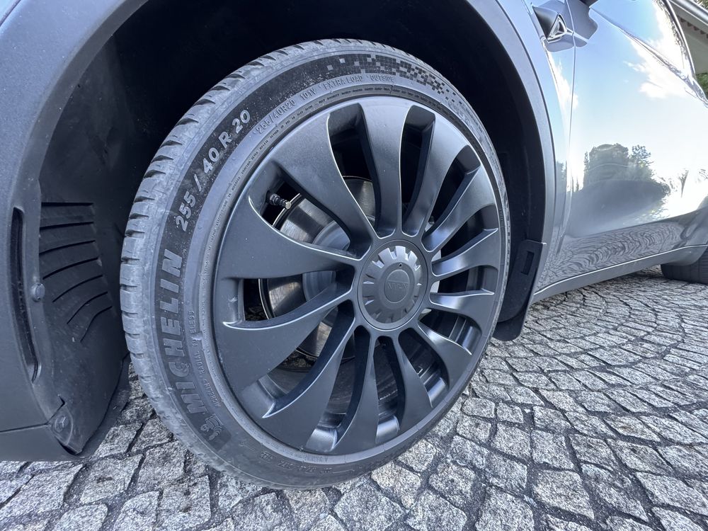 Tesla Model Y Longe Range Dual Motor Tração Integral AWD