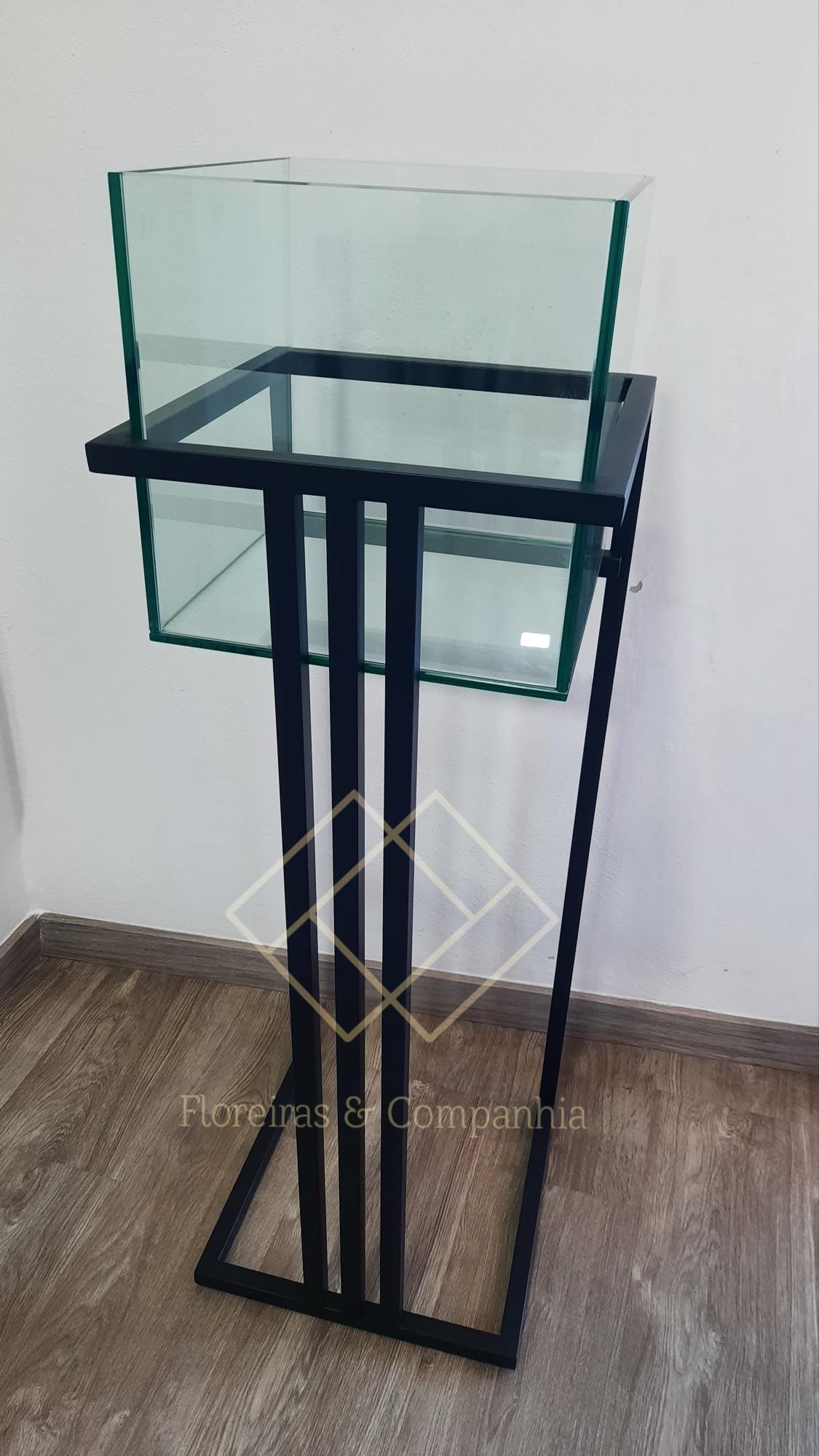 Mobiliario decoração estruturas metal
