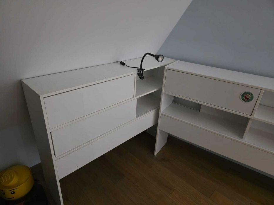 Zestaw mebli dwie komody (konsole) i łóżko