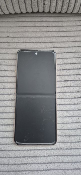 Samsung flip 4 stan idealny