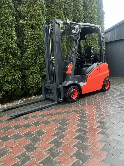 Wózek widlowy Linde H20 gazowy triplex tylko 4400 godzin pol kabina