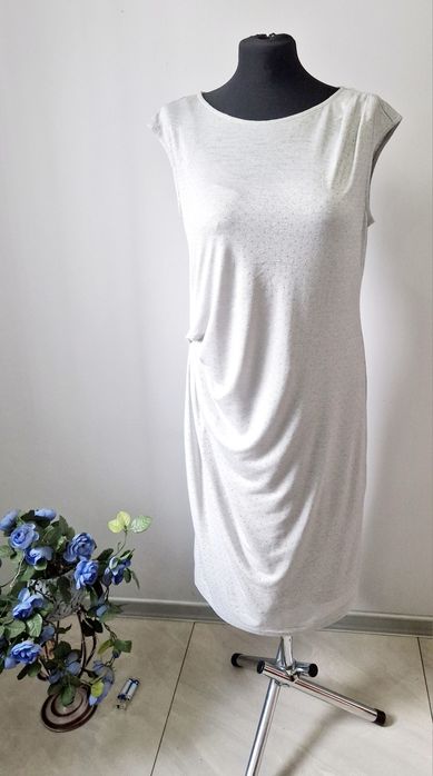 Suknia Solar szara ze srebrnymi akcentami  44 /XXL