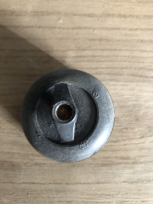 Ретро вимикач світла