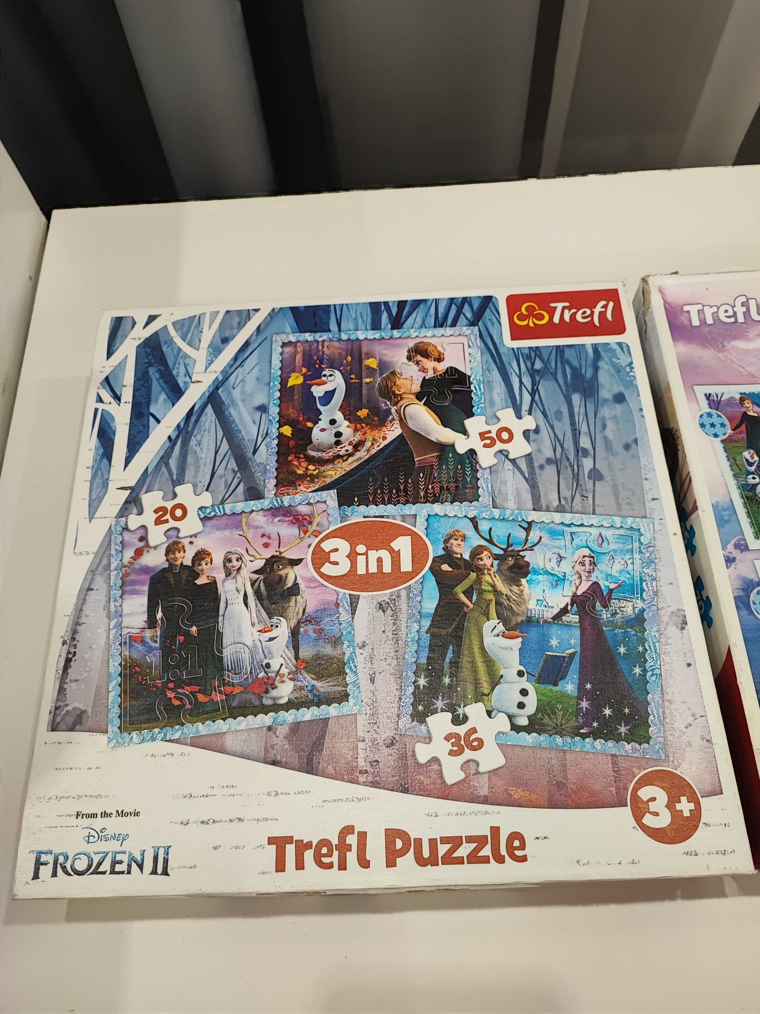 Dwupak puzzle trefl kraina lodu dziewczynka