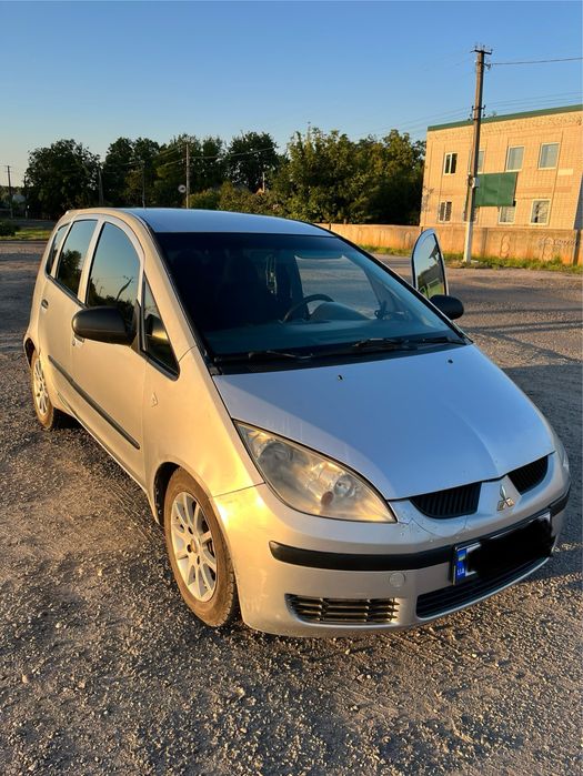 Mitsubishi colt 2006