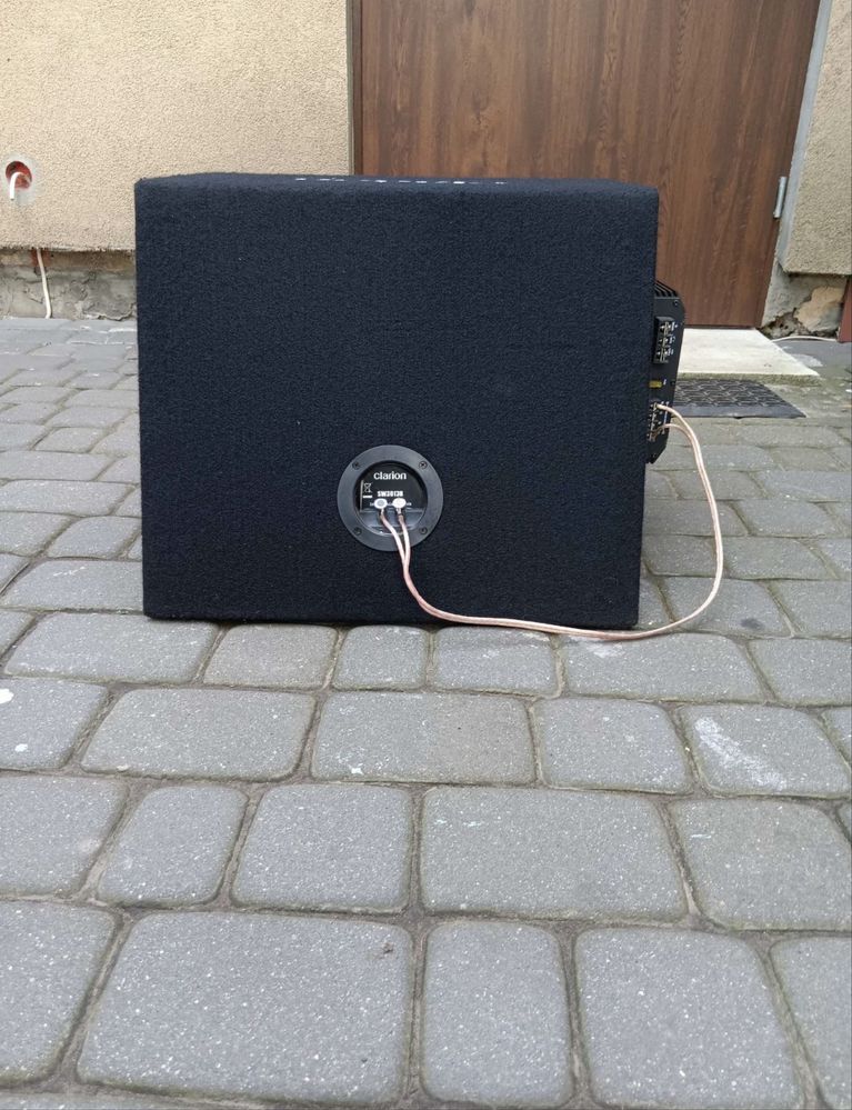 CLARION sw3013b subwoofer/skrzynia basowa + wzmacniacz BLAUPUNKT