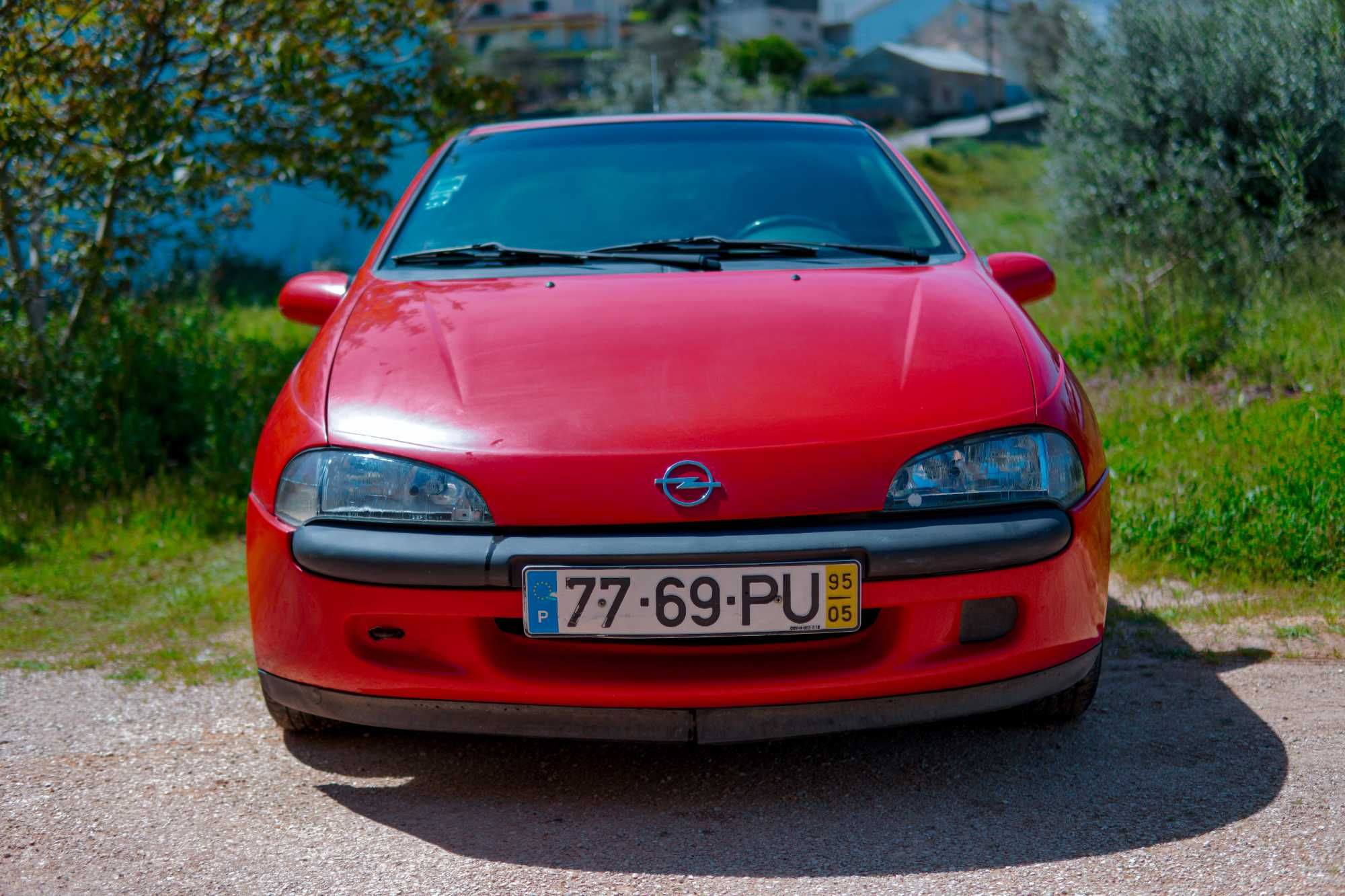 Opel Tigra 1.4i 16V (90CV)