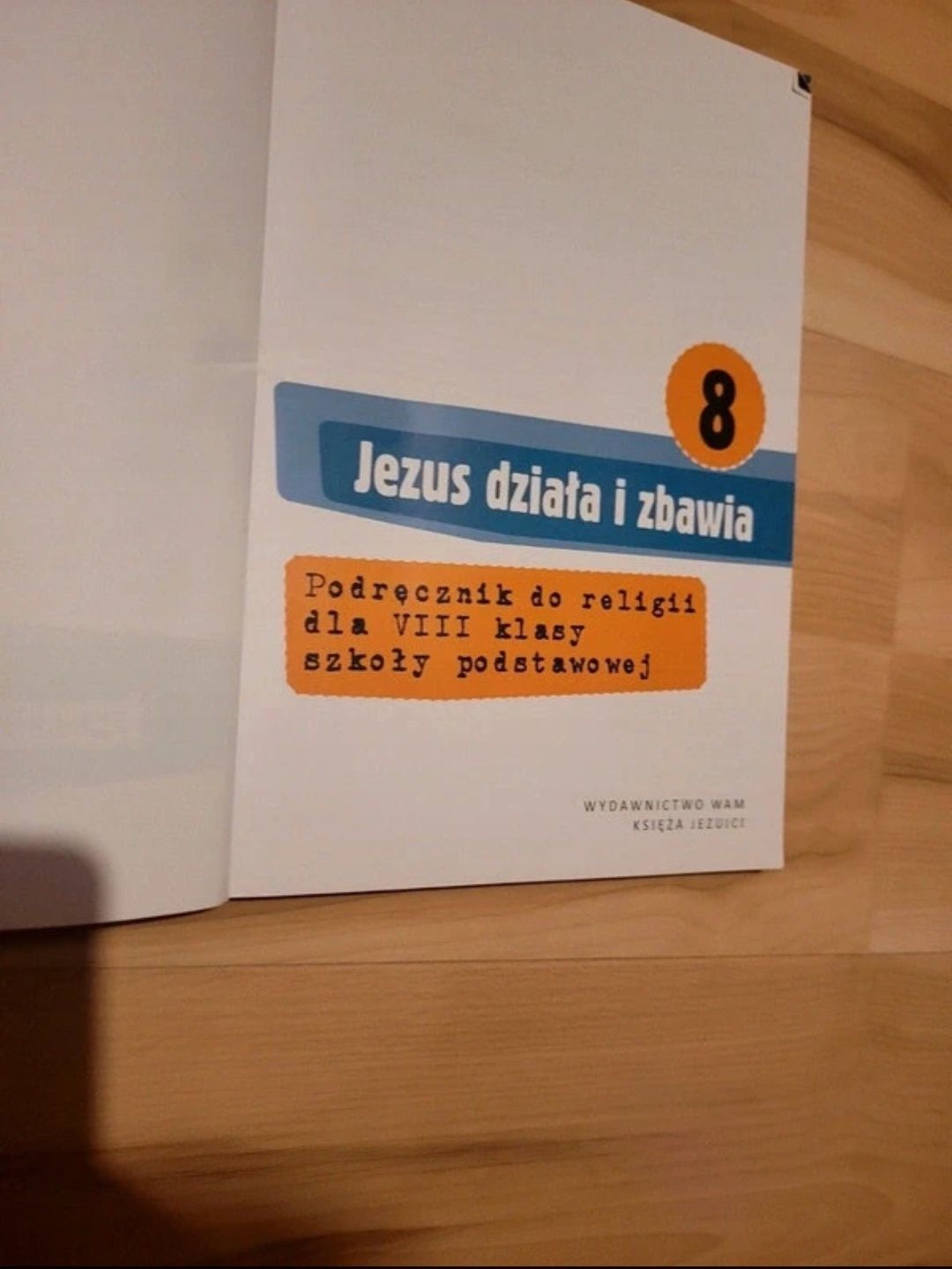 Podręcznik Jezus działa i zbawia 8