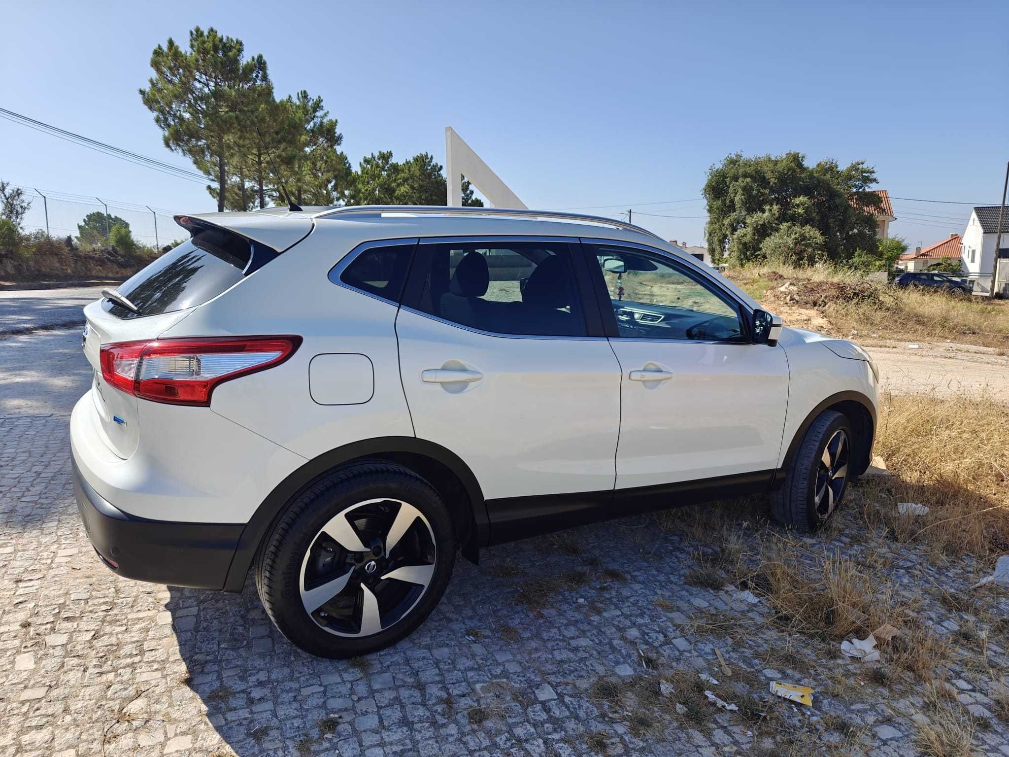 Nissan Qashqai 1.5 dCi N-Connecta 18