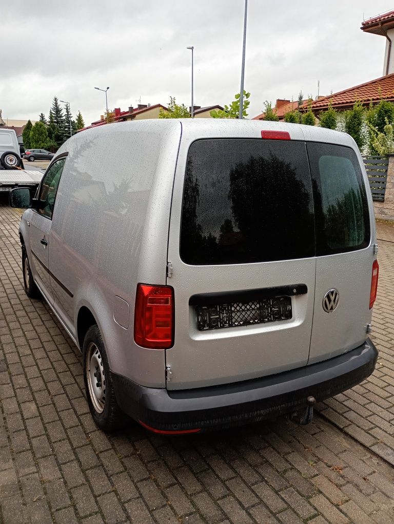 VW Caddy 2020, 2.0tdi 75km Stan dobry,