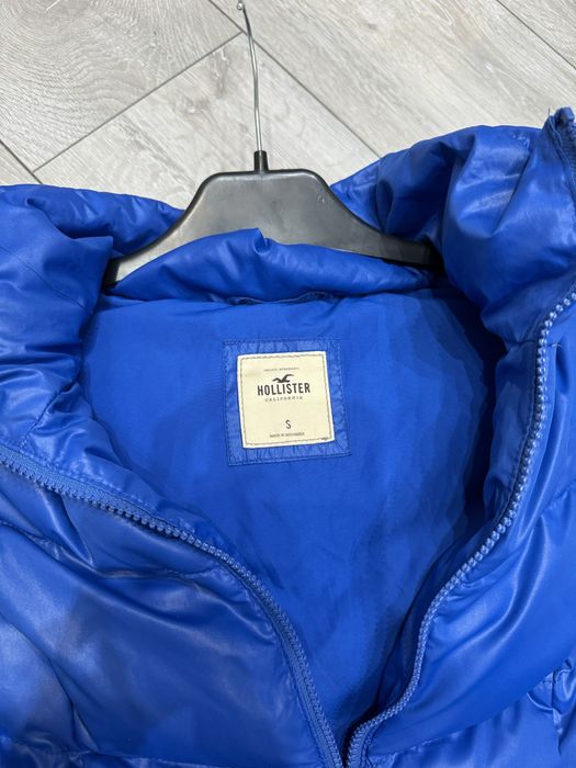 Bezrękawnik marki Hollister