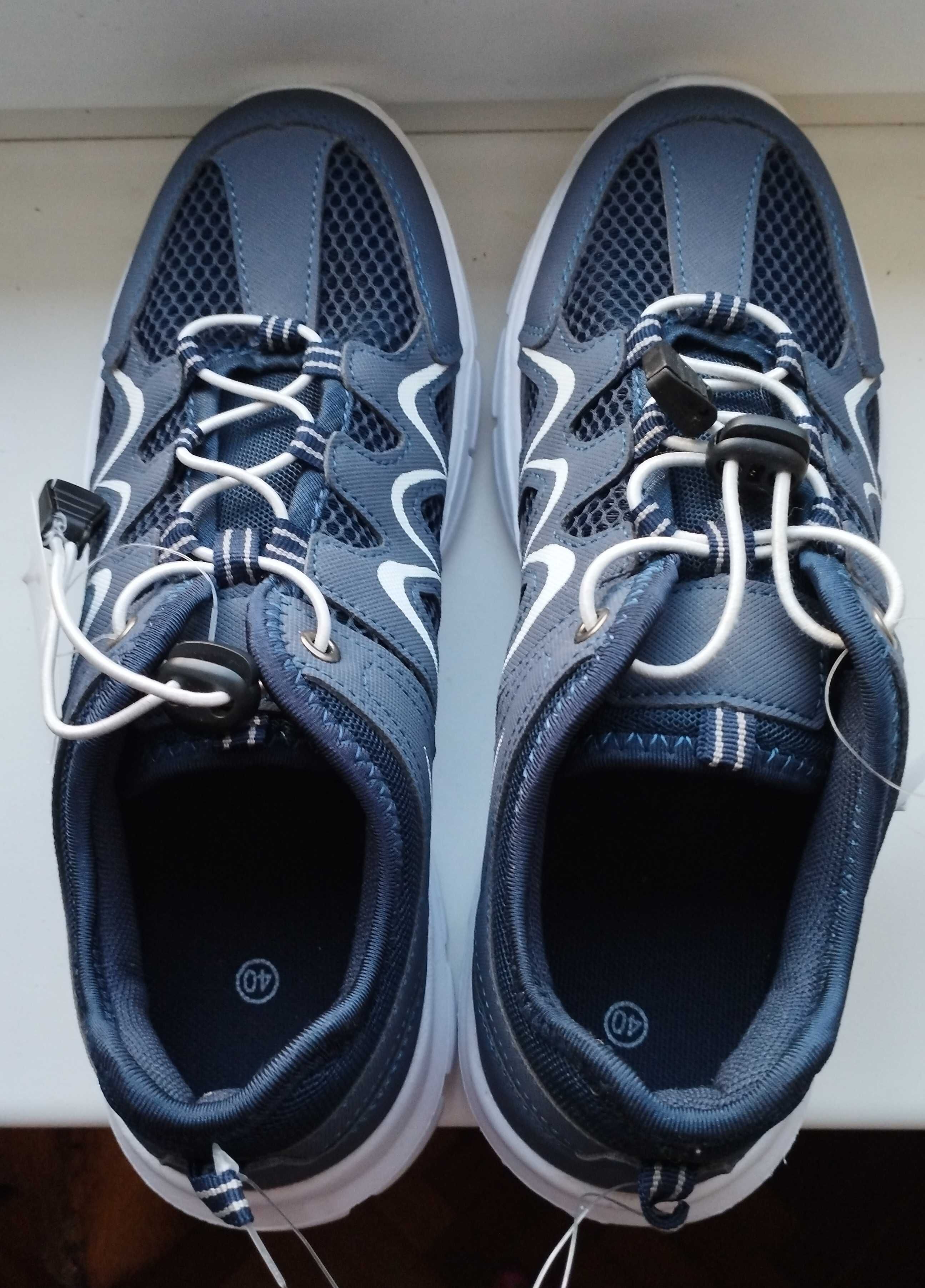 Кросівки літні легкі з сіточкою нові кроссовки 25 см