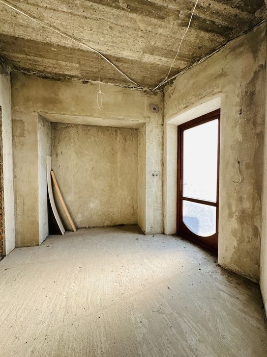 Продаж Будинку/Краєвиди/10хв Центр