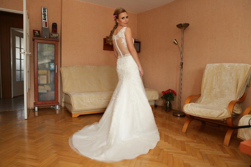 Suknia Ślubna Annais Bridal model Perry