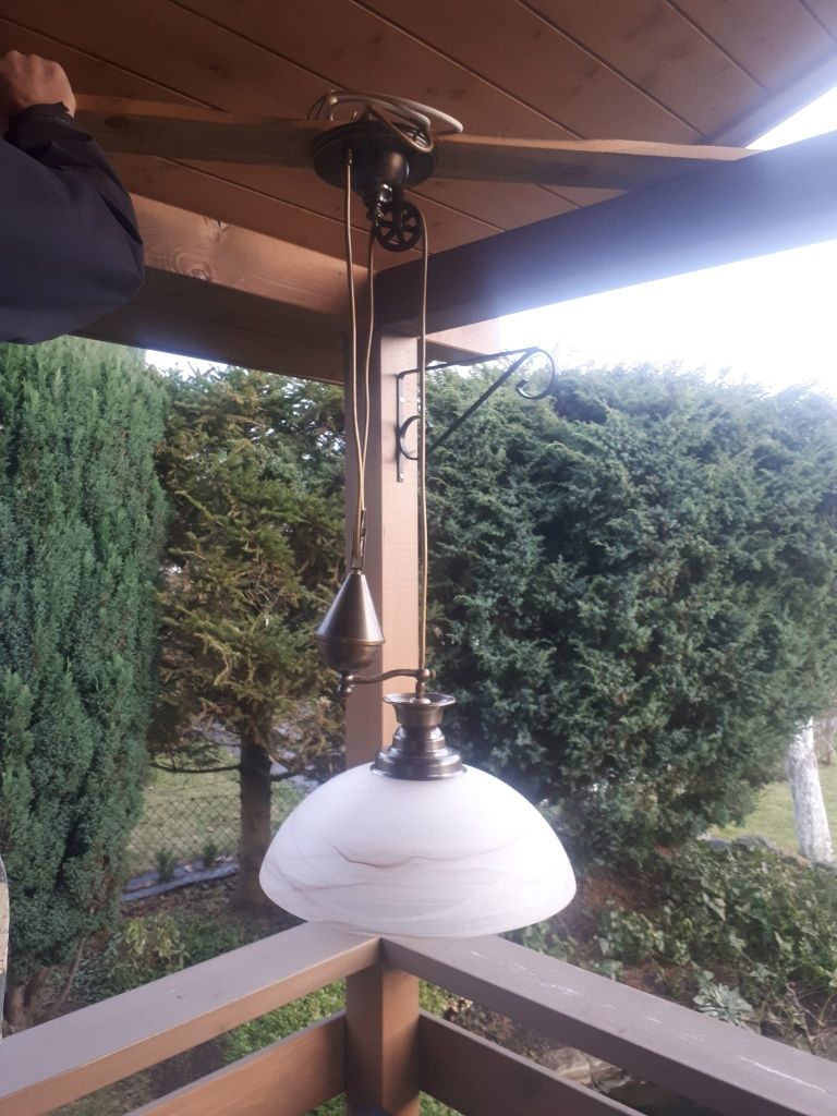 Niemiecka lampa z mosiądzu Neukro menden