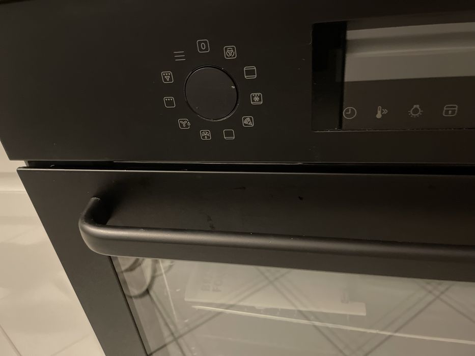 Piekarnik z wym. obiegiem powietrza, BRÄNDBO IKEA 500 czarny