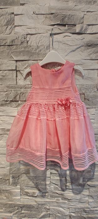 Różowa sukienka niemowlęca