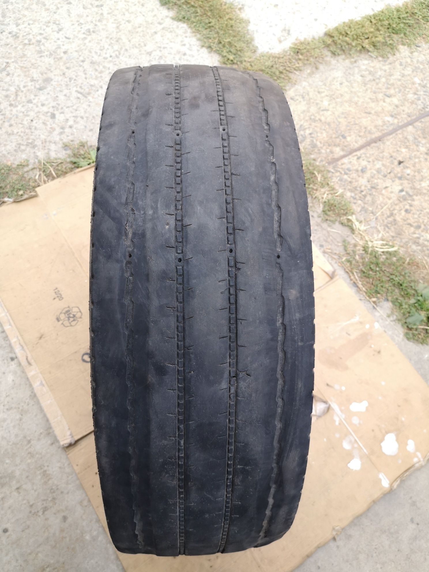 Michelin 245 x 70 R17,5