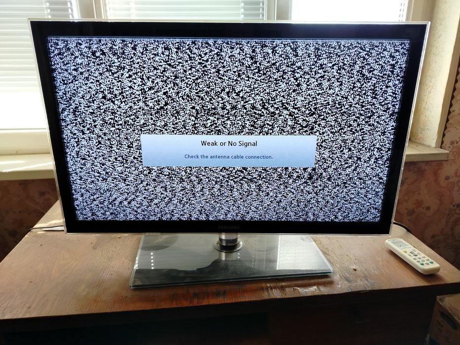 Телевизор samsun ue32d5000