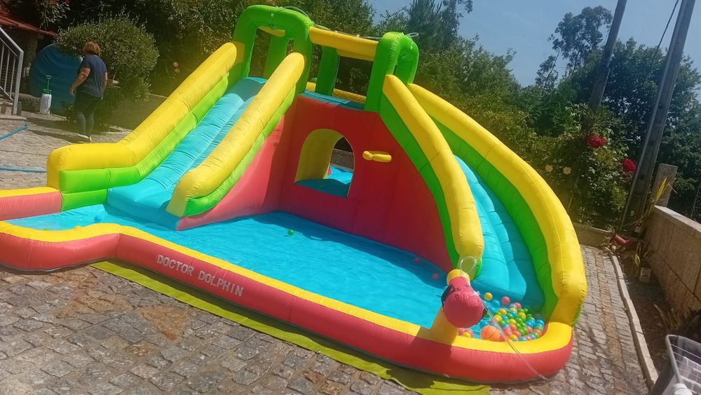 Insuflável, castelo de água