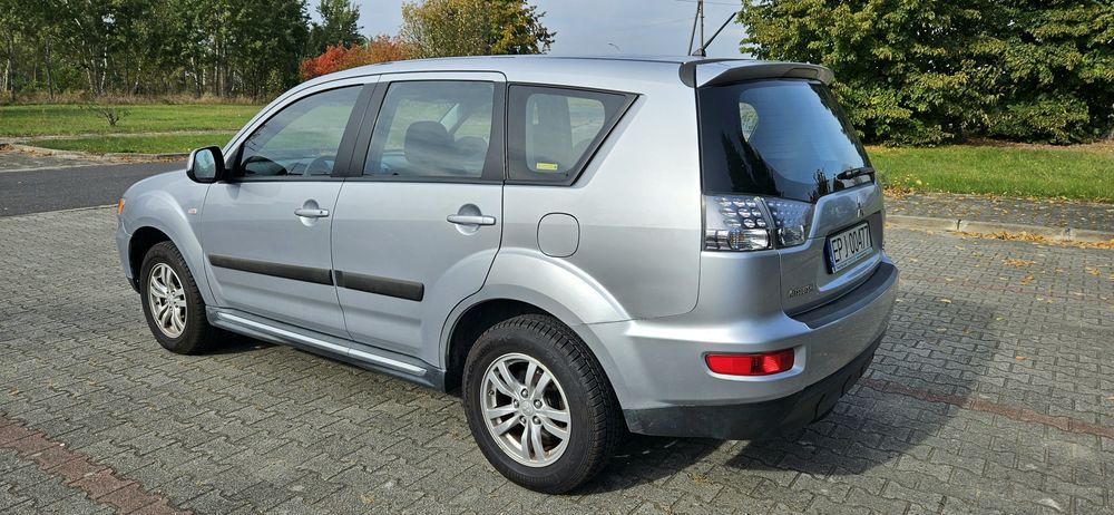 Mitsubishi Outlander II 2.2 DiD Mivec 177KM 6 biegów napęd 4WD
