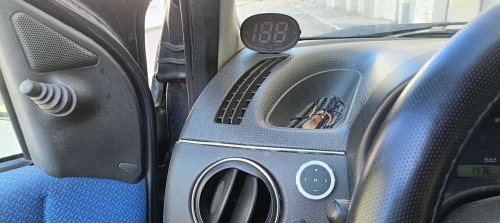 Fiat Punto carro de garagem - super impecavel .