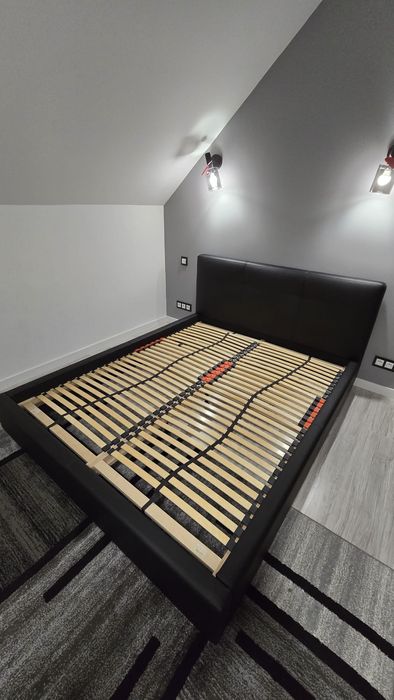 Łóżko tapicerowane EkoSkóra 160x200 stan idealny