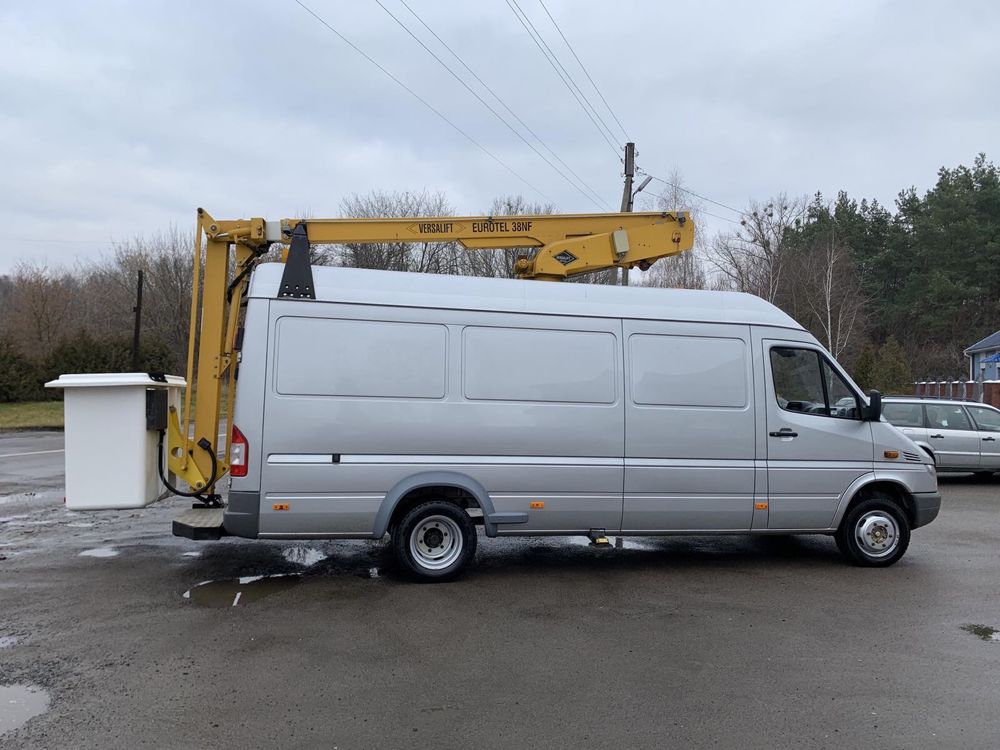 Автовишка Mercedes Sprinter 411 Висота підйому 14 м