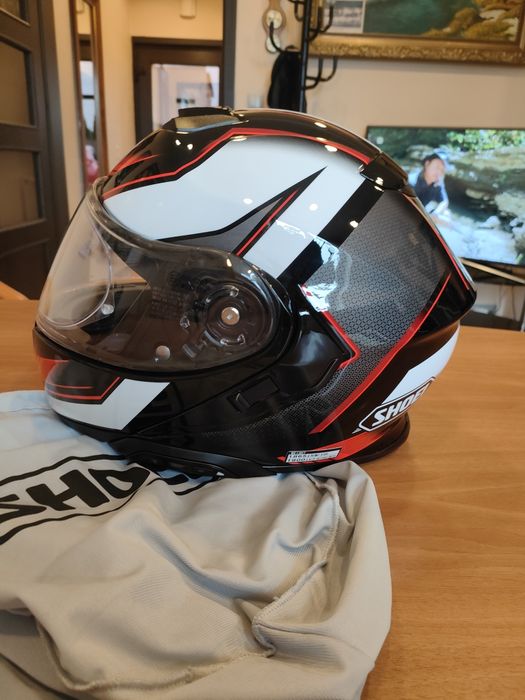 Kask Shoei Neotec 3 z interkomem w zestawie