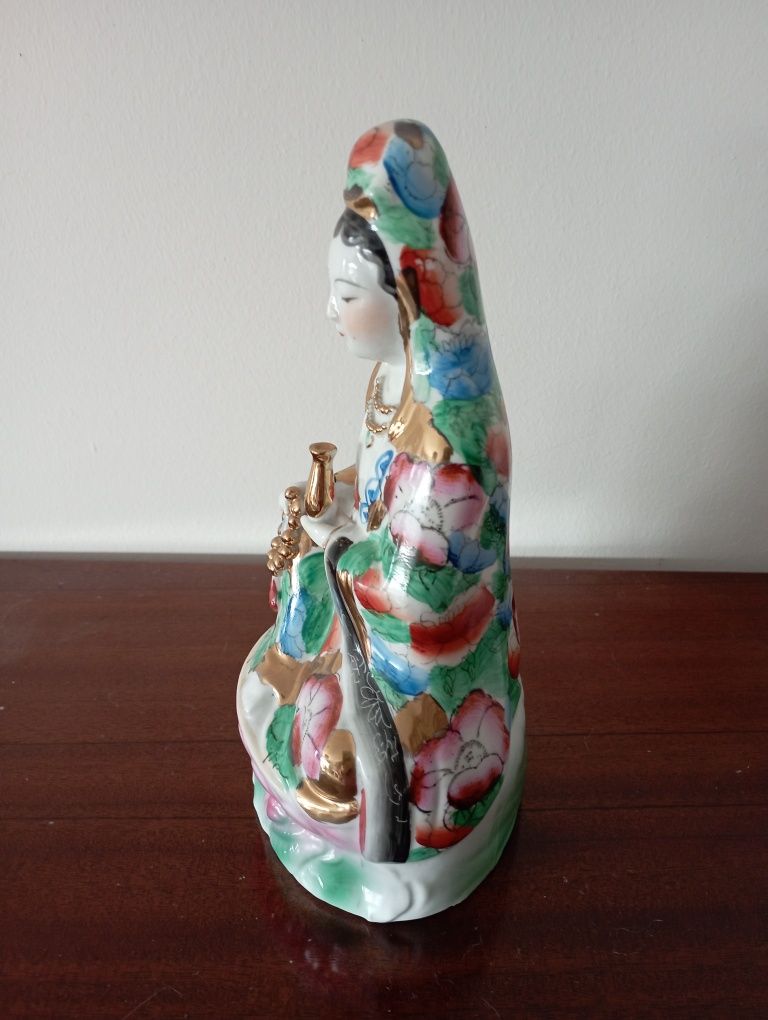 Deusa Kuan Yin cerâmica