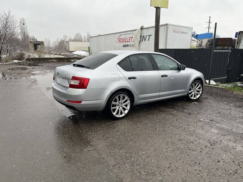 Розборка запчастини шрот Skoda a7 SKODA A7 шкода а7 Октавія