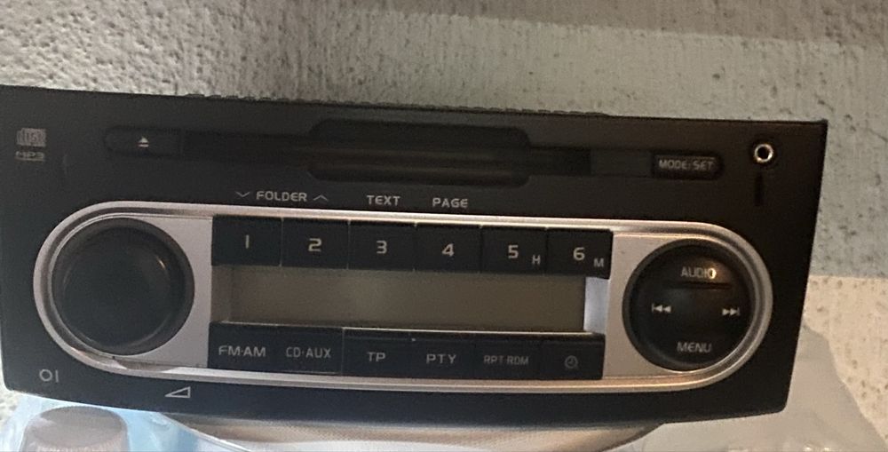 Radio Mitsubishi Colt