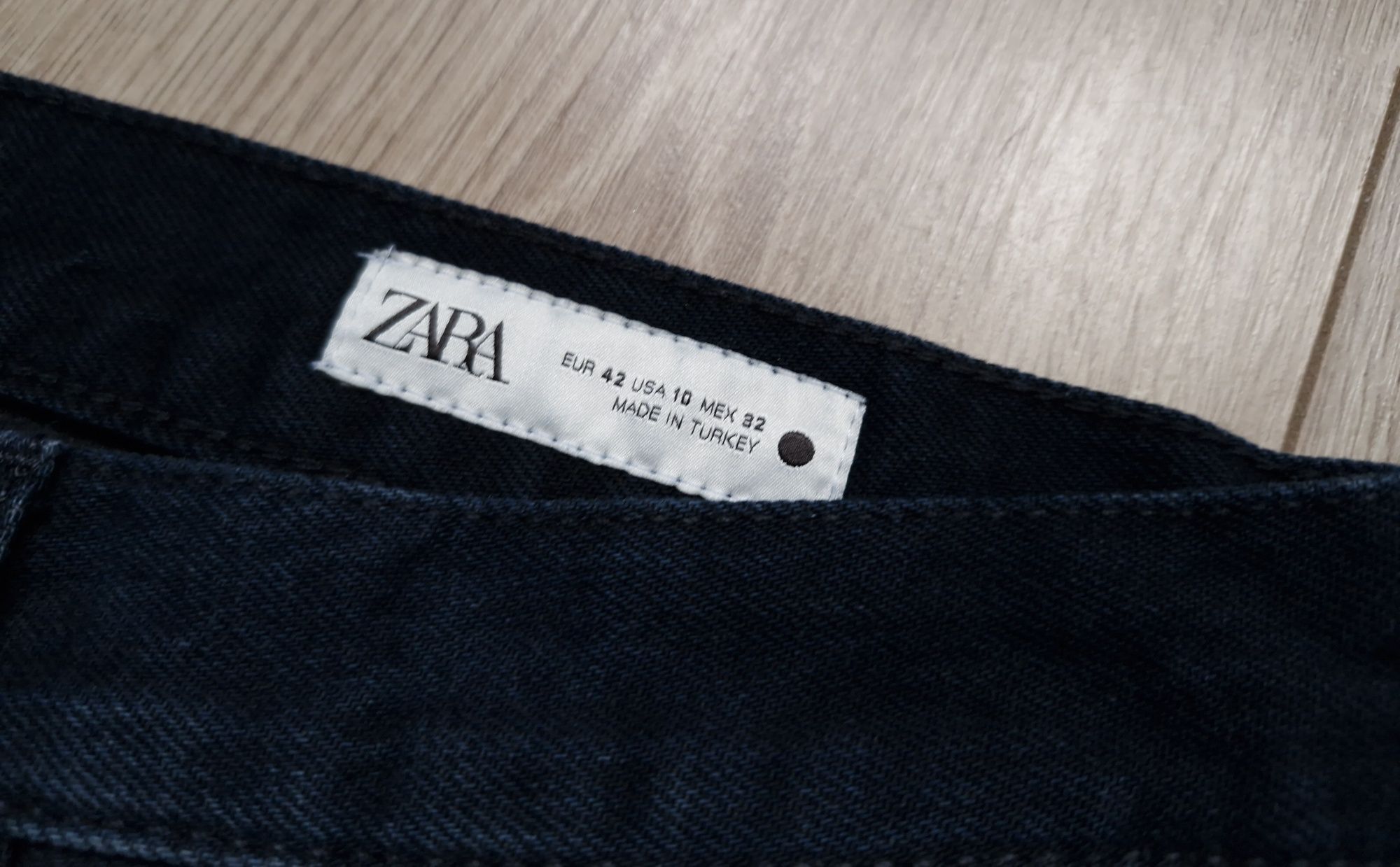 Spodnie Jeansy ** ZARA MAN ** EUR 42 **