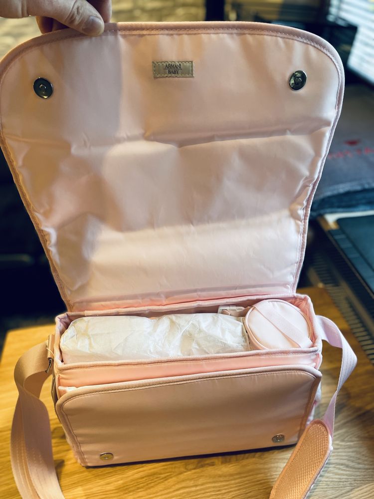 Emporio Armani  orginalna torba do przewijania, do wózka kolor różowy