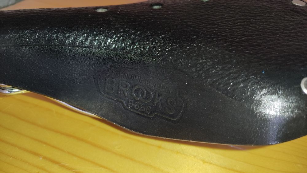 Сідло для велосипеда Brooks B66S Black шкіряне