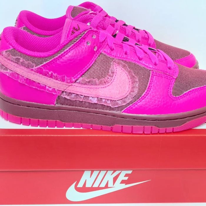 Vendo Nike Dunk Low Valentine's Day 2022 para mulher Tamanho 38 novos