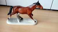 Figurka porcelanowa koń KÄTZHUTTE