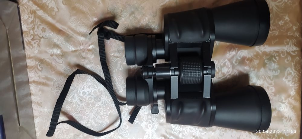 Бинокль Bresser 10-70x70