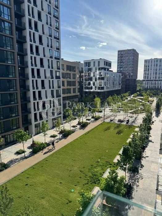 Супер пропозиція! ТОРГ! Файна Таун / Салютна