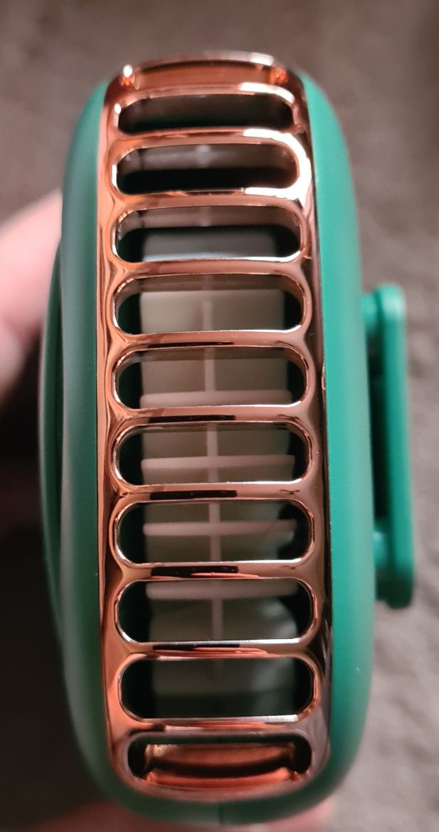Mini wiatrak, wentylator.