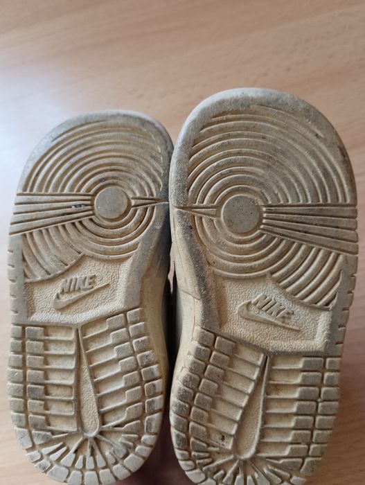 Tennis bota Nike 21,5