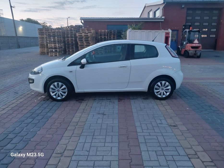 Sprzedam fiat punto evo 2013r