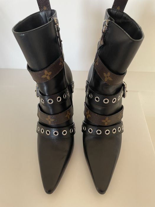 Botas LOUIS VUITTON de senhora para venda