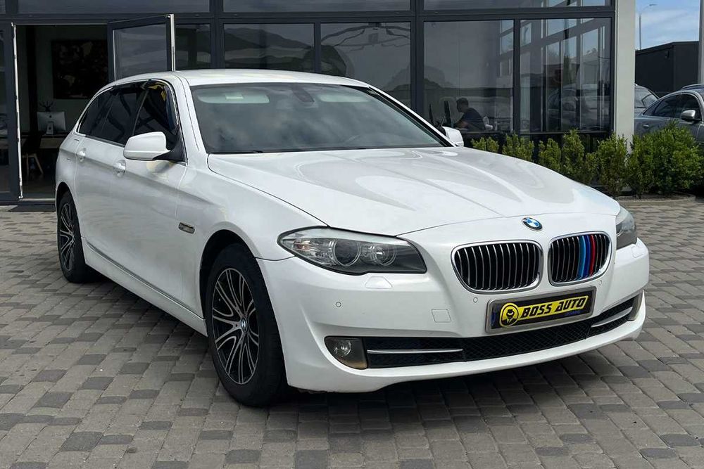 BMW 520D 2011 року