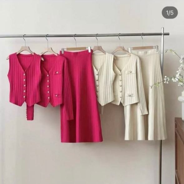 Женский костюм тройка