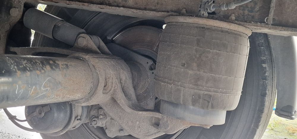 Kogel trax,  maxima 1300, naczepa Kogel chłodnia