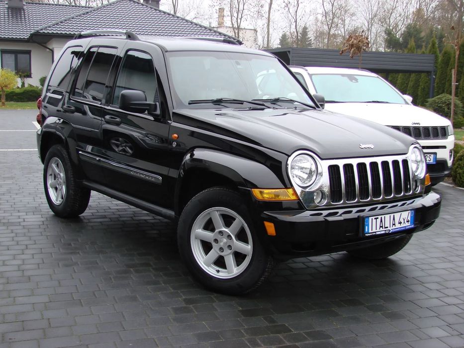 Jeep Cherokee 4x4 reduktor. prawdziwa terenówka ZDROWY !!!