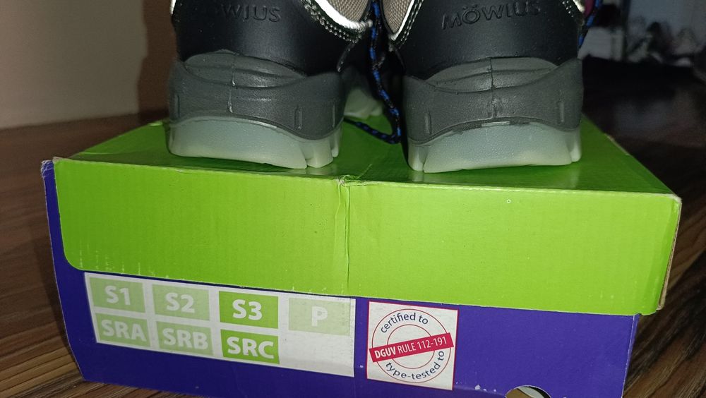 Buty robocze 38 z metalowym noskiem S3 SRCBHP