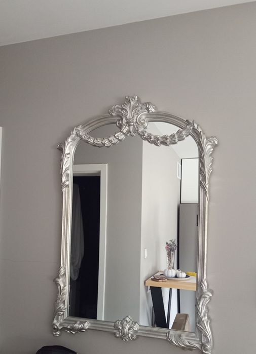 Lustro, srebrna oprawa, wysokość 115, szerokość 78